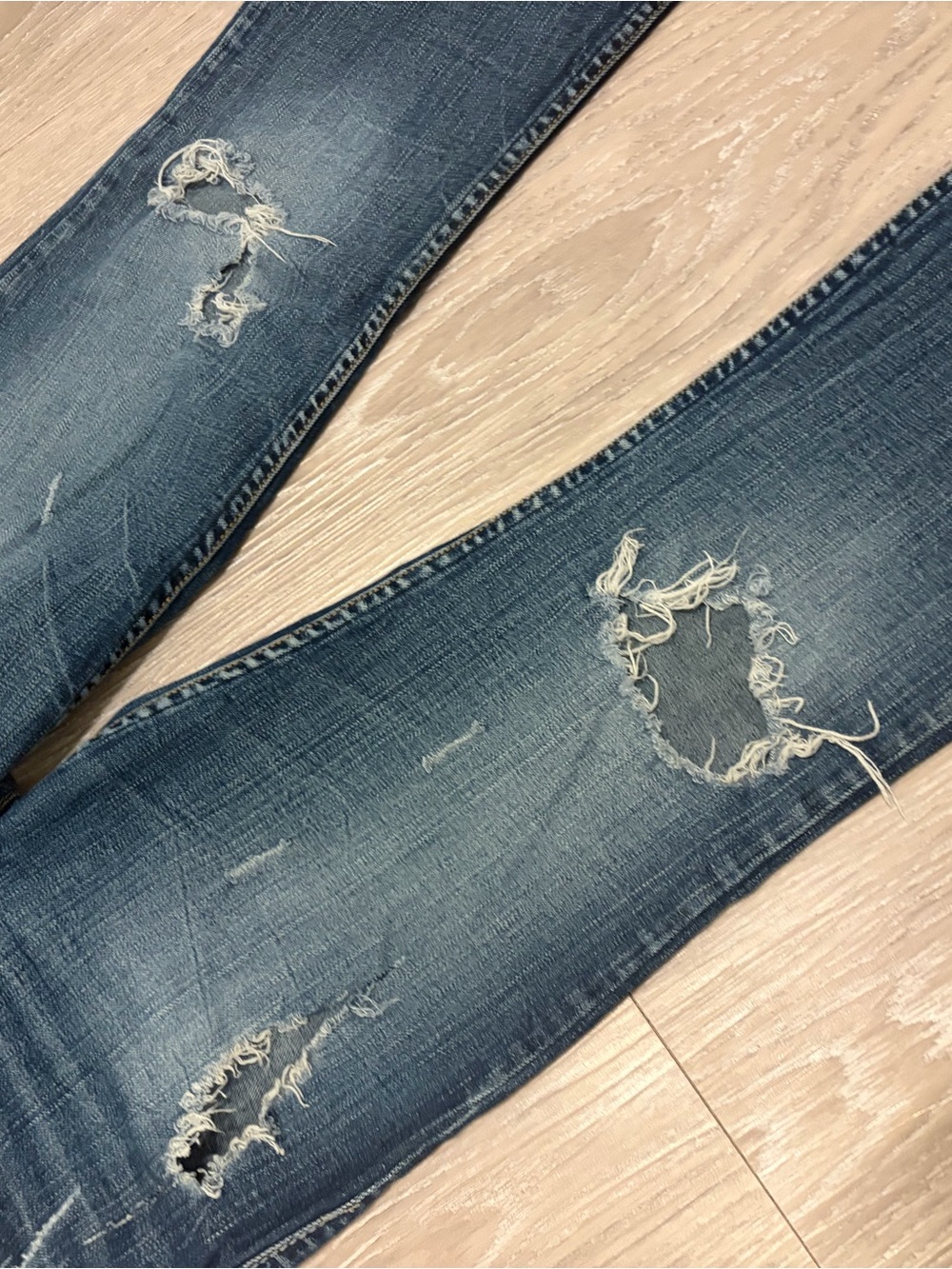 Silver Jeans 30 Women’s Distressed Blue Denim Jeans - Picture 3 of 4